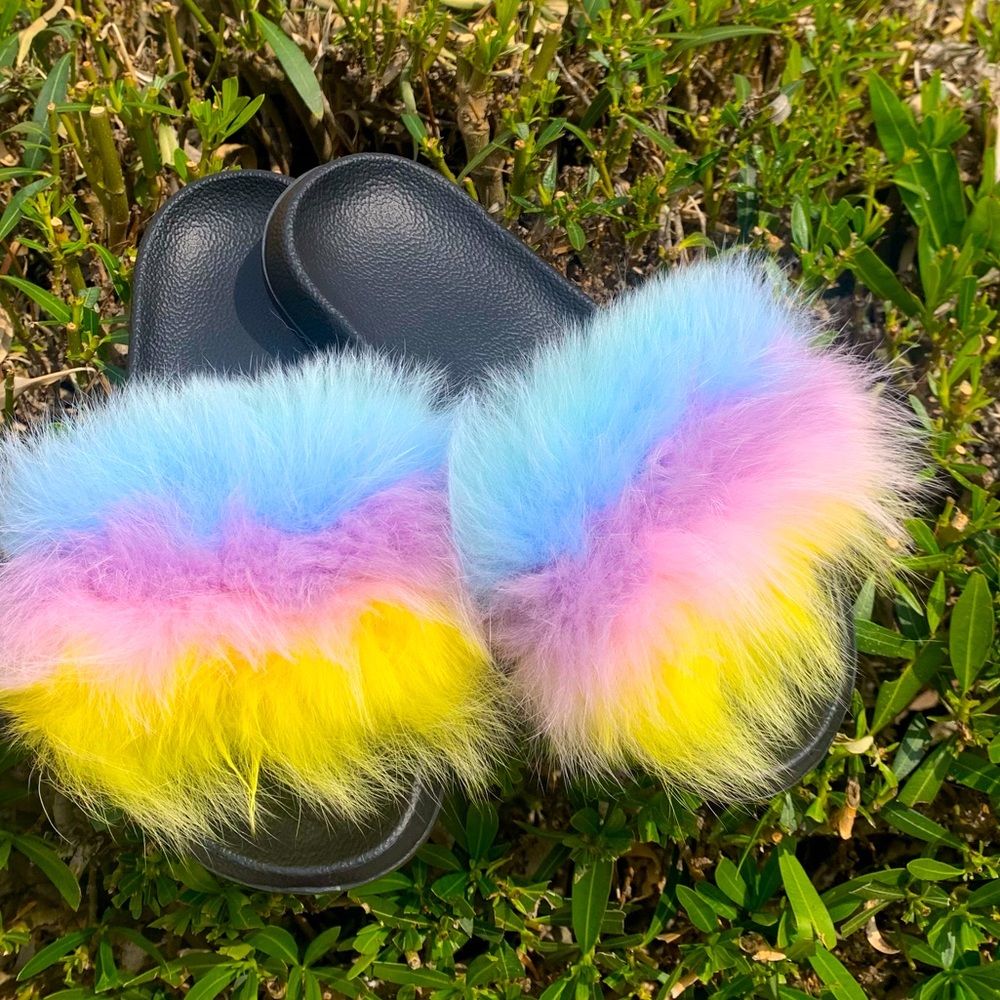 Cotton Candy Fluffy Slippers 🌸🌸🌸🌸🌸